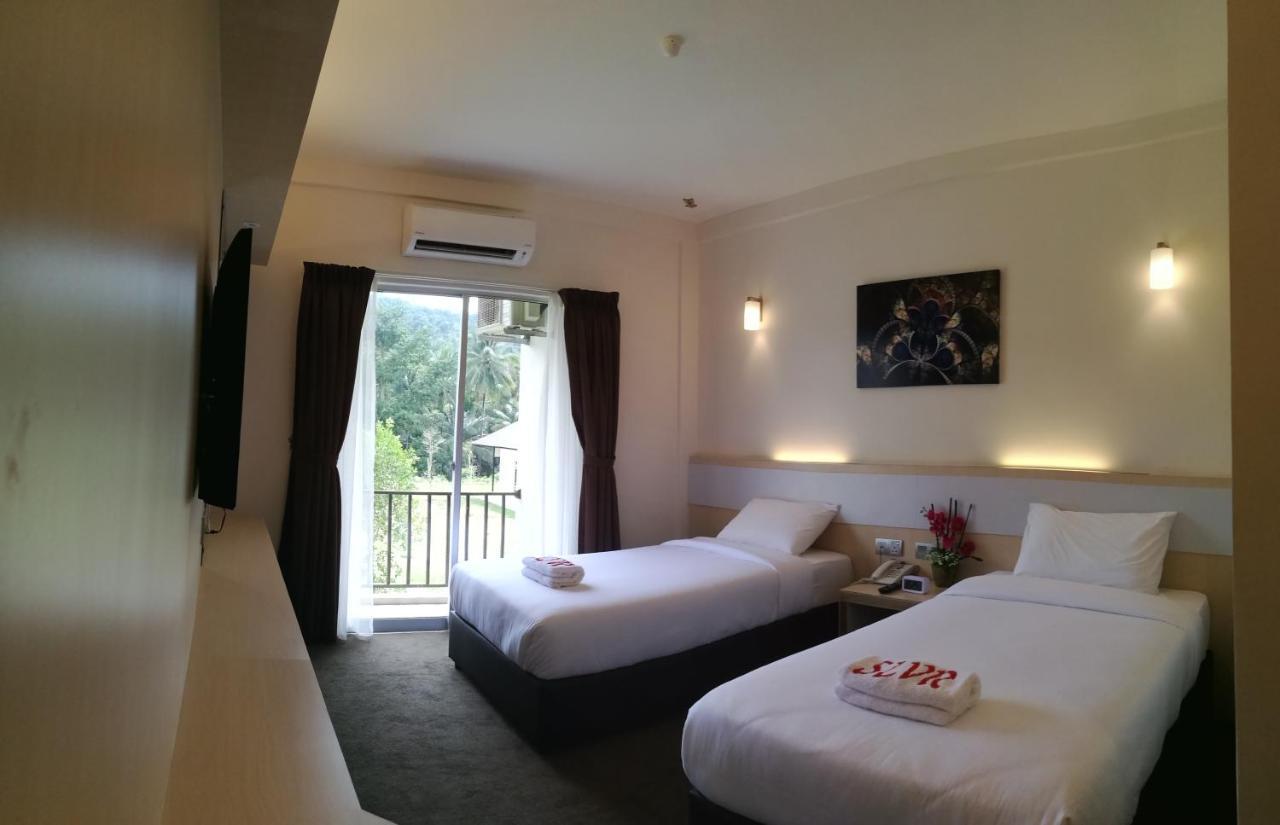 Serdang Lake View Resort Sungai Kechil Eksteriør bilde
